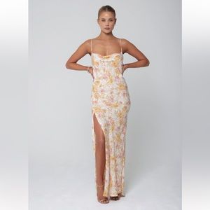 RESA River Slip in Gardenia (floral)